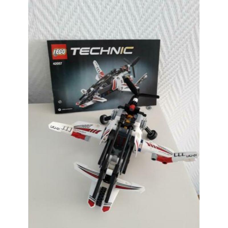 Vliegtuig Lego technic 42057