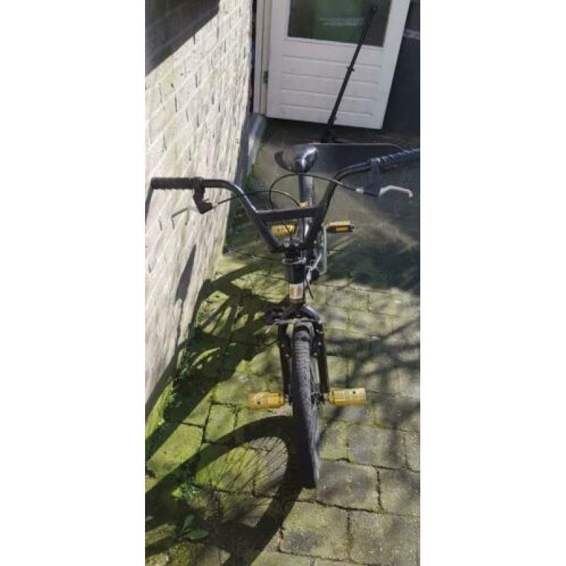 BMX Tornado, royaal bugatti