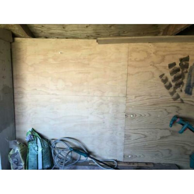 Gratis | Schuur ter sloop, dakpannen, osb platen