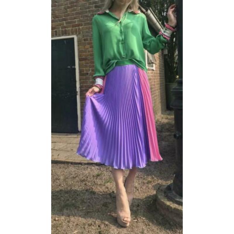DENNY ROSE plissé rok paars/groen/roze 34, 36 en 38