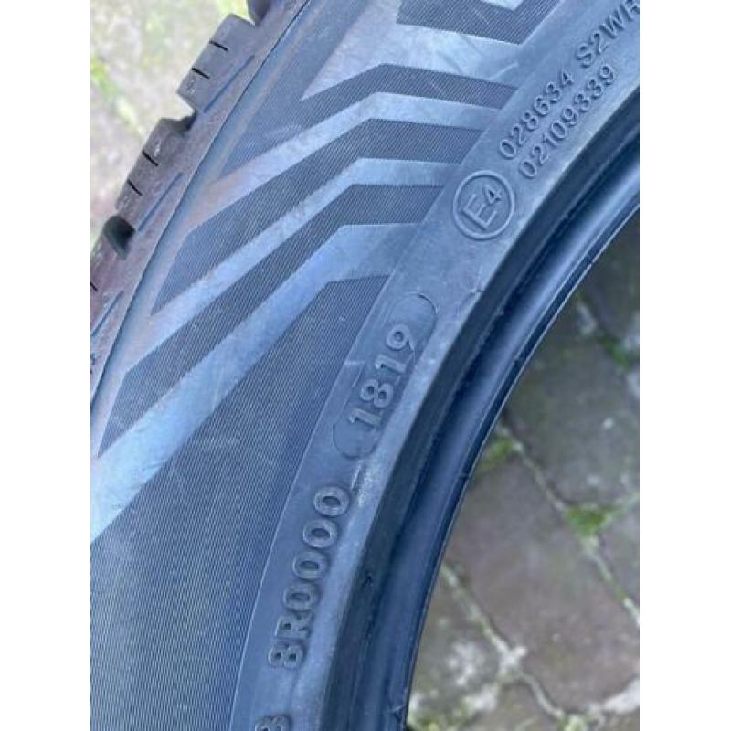 4 seizoenen vredestein Quatrac Pro 245-45-17 99Y XL nieuw