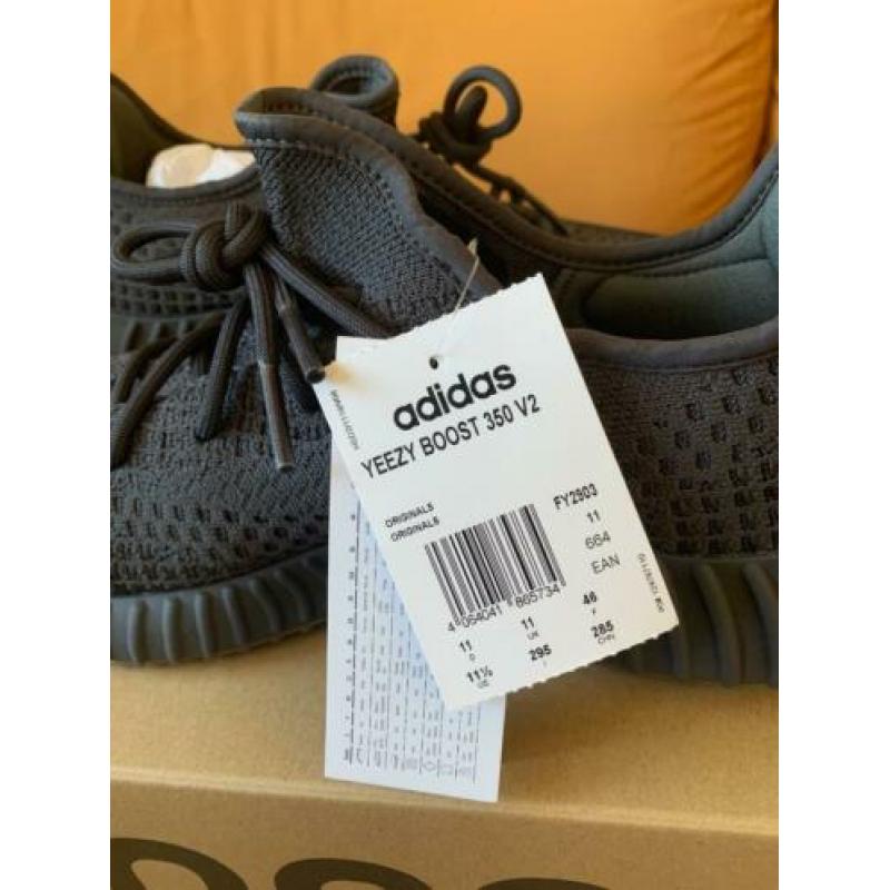 Yeezy 350 boost v2 cinder maat 46