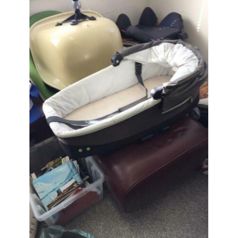 Kinderwagen plus reis wieg