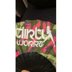 Dirty works waaier
