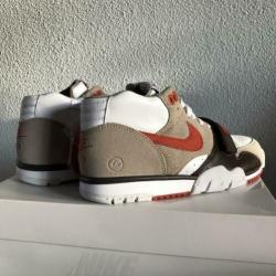 Nike trainer fragment design Chino maat 40