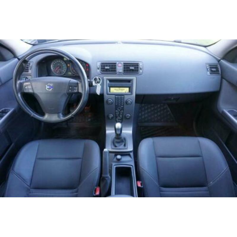 Volvo V50 2.0 Edition I Sport TREKHAAK, DAKRAILS, 17 INCH LM