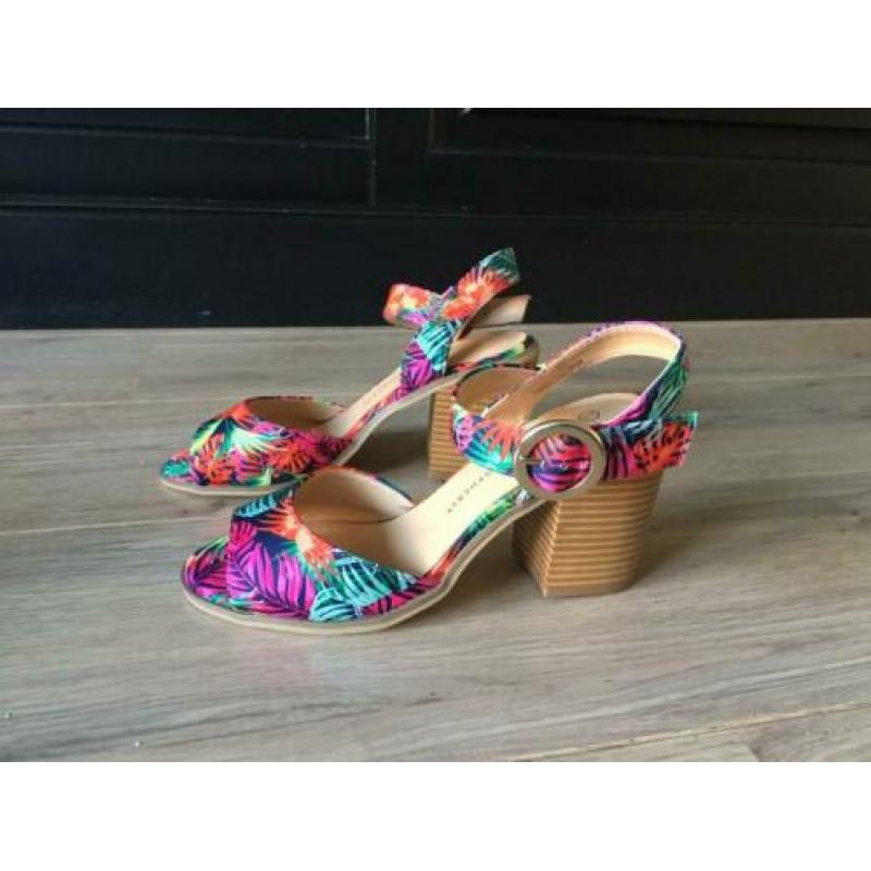 ZGAN sandalen met hak maat 36