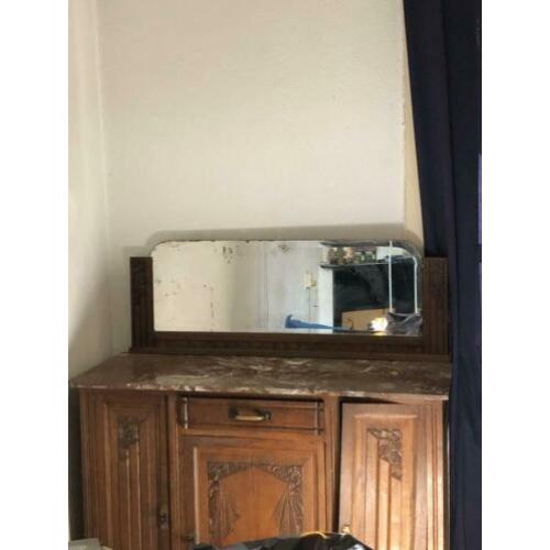 Dressoir met marmeren blad, uit Frankrijk. Verhuizing zsm