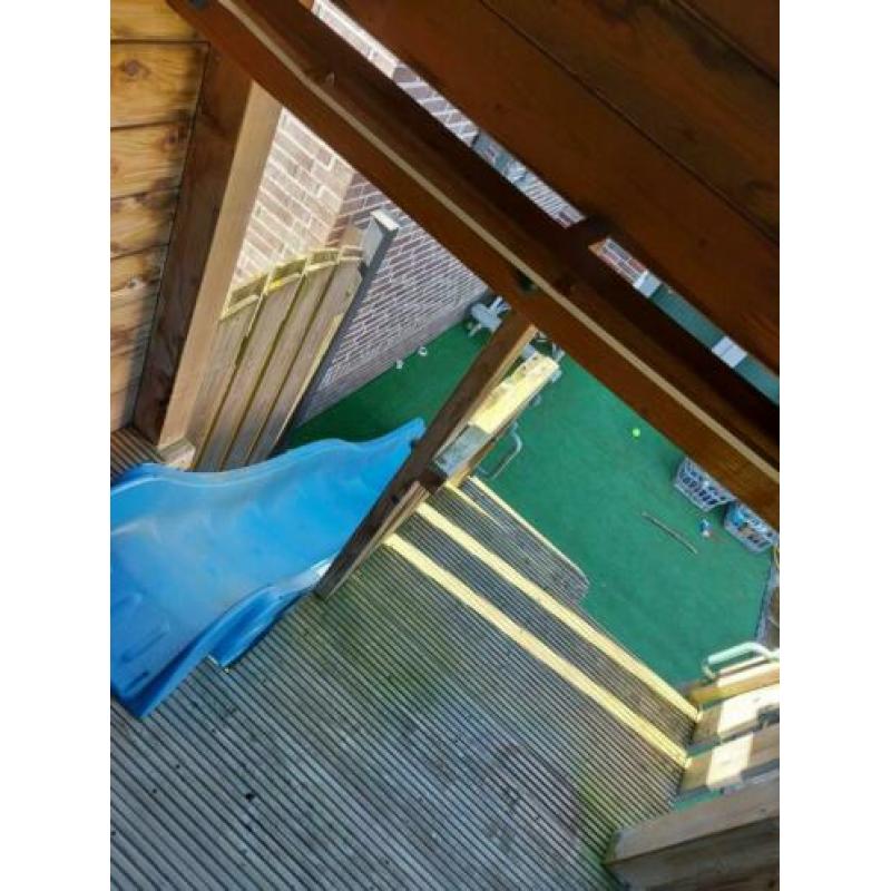 Speelhuisje hout