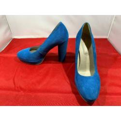 Bloed mooie blauw suede Tamaris pumps op hoge hak, mt 38