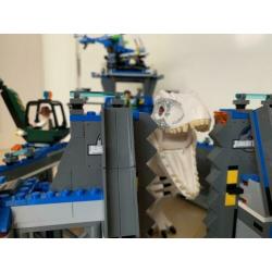 Lego Jurassic World 75919 Uitbraak van Indominus Rex