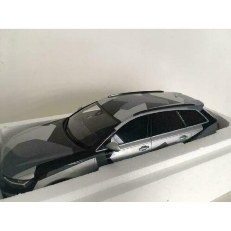 Audi RS6 Camo 1:18 (nieuw)