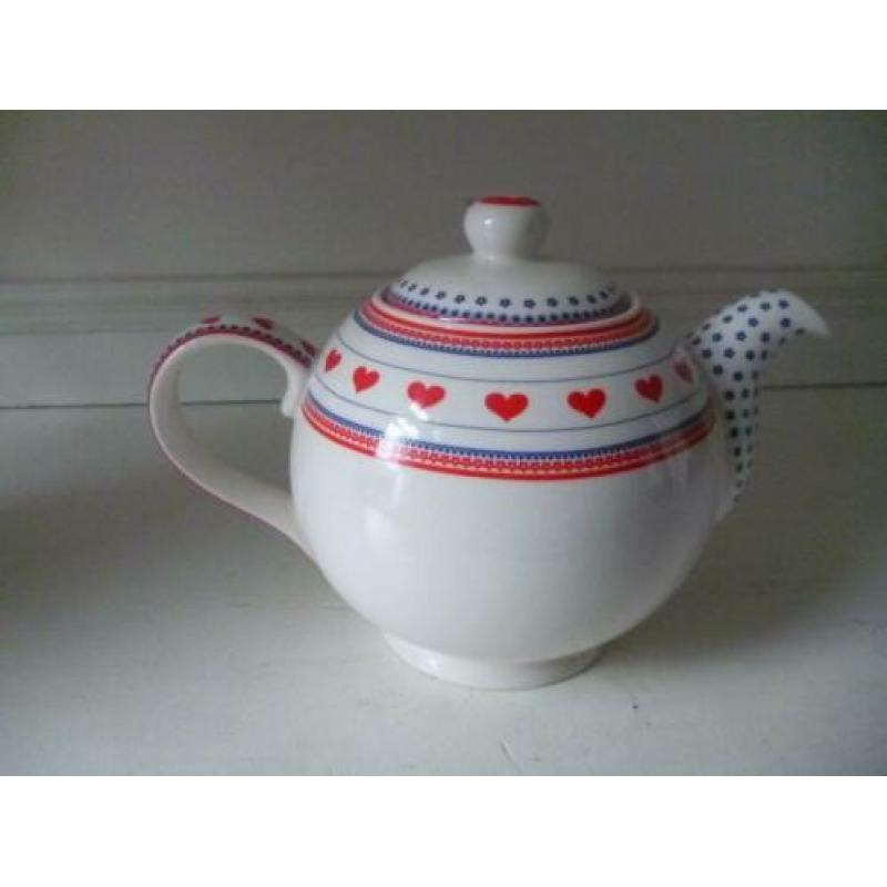 Hollandse theepot met hartjes (merk Hearts)