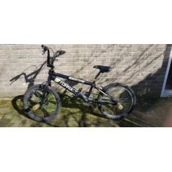 BMX Tornado, royaal bugatti