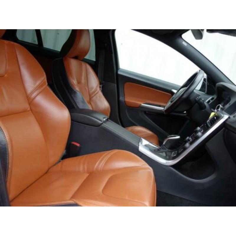 Volvo V60 2.4 D6 215pk Marge DB riem verv* AWD Adapt.Cruise