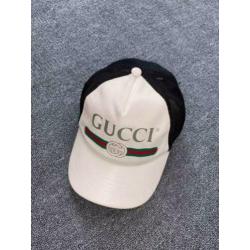 Gucci lederen logo cap