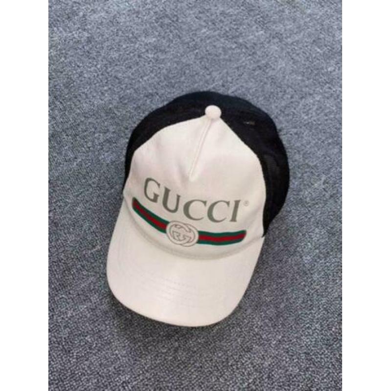 Gucci lederen logo cap