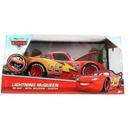 Cars auto's 1:24 groot en ook de truck te koop nieuw
