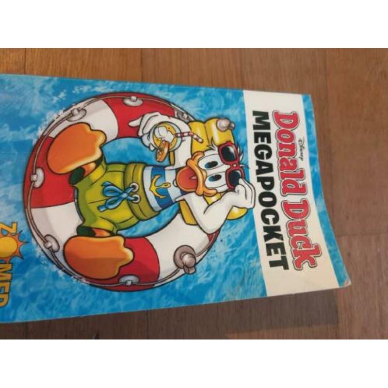 Zomer pockets van de Donald Duck het word zomer dus........