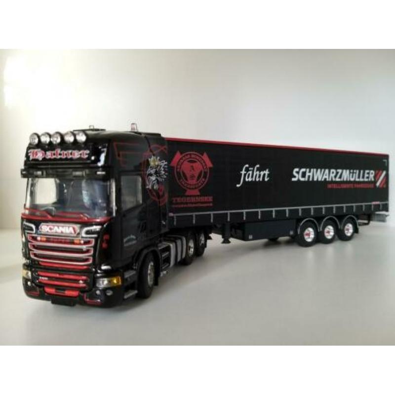 SCANIA R520 (6×4) trekker met schuifzeilentrailer "Hafner"