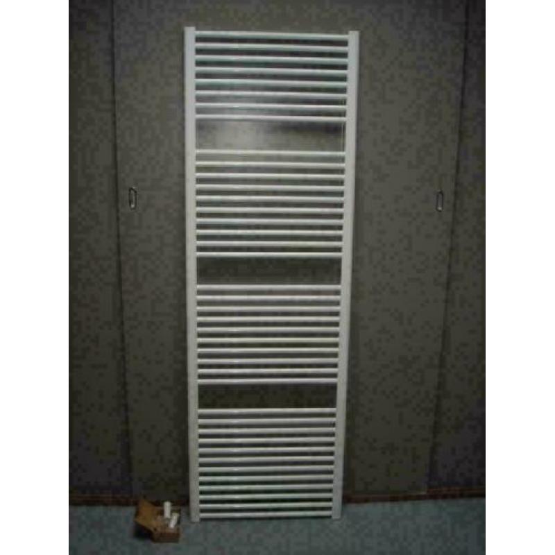Design radiator 60 cm breed x 185 cm hoog in wit en 1281Watt