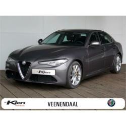 Alfa Romeo Giulia 2.0T Super | Incl. Winterwielen | Navigati
