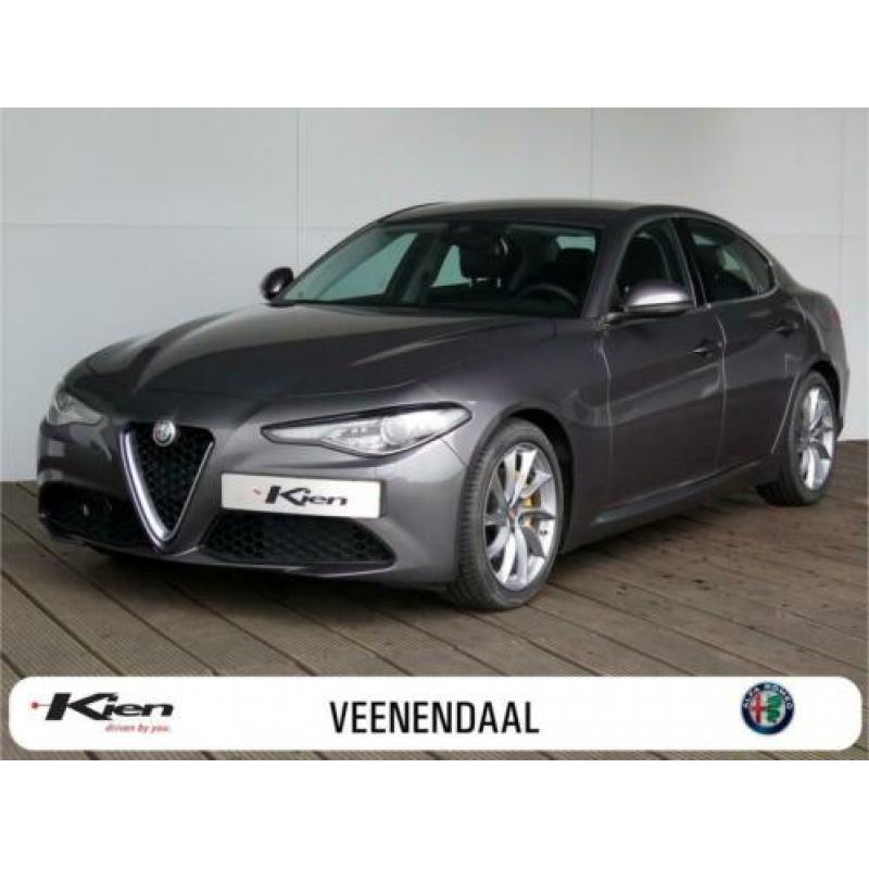 Alfa Romeo Giulia 2.0T Super | Incl. Winterwielen | Navigati