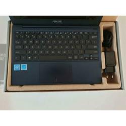 Asus laptop r209h