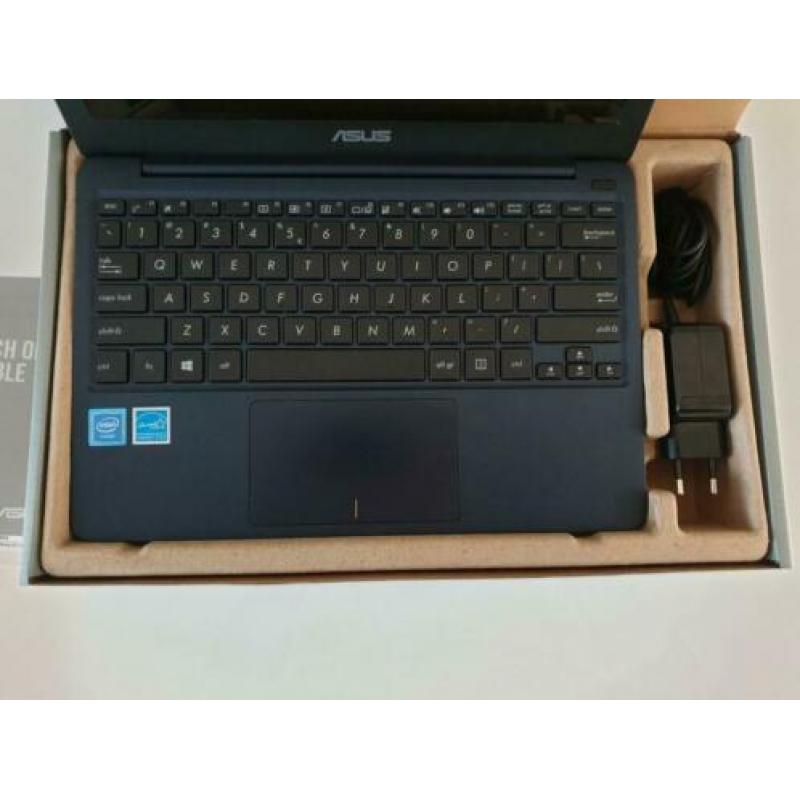 Asus laptop r209h