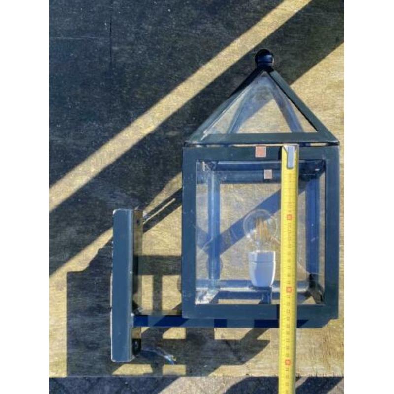 Te koop mooie buitenlamp