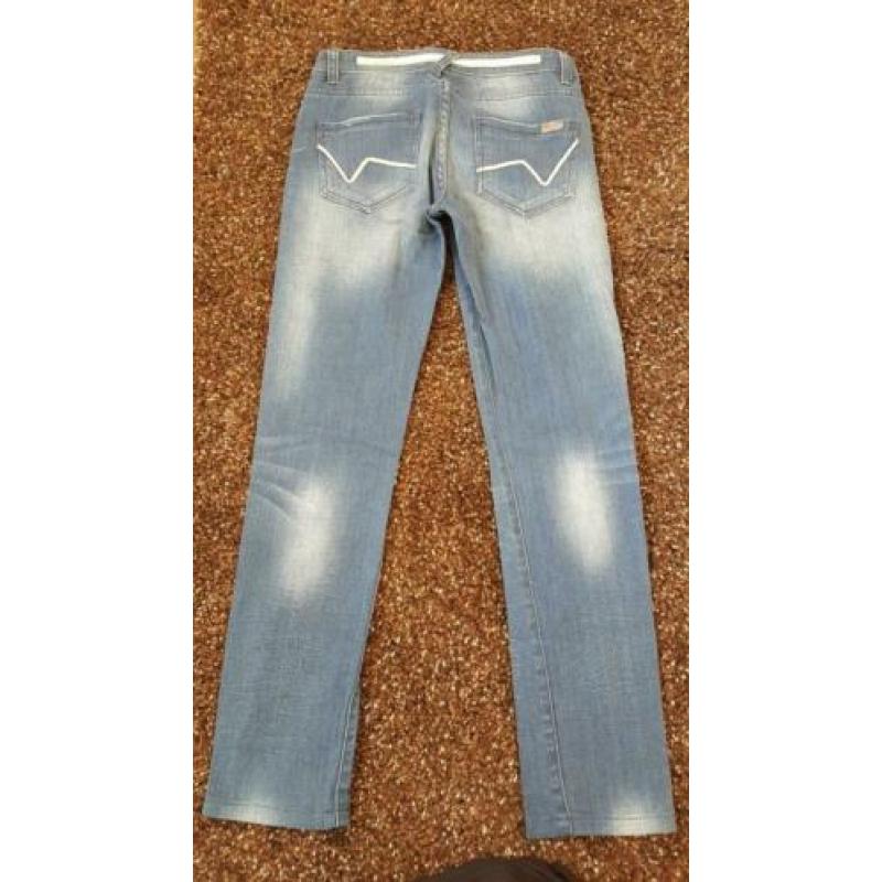 NIEUW blauwe CIRCLE OF TRUST jeans Mt W27 34, broek blauw