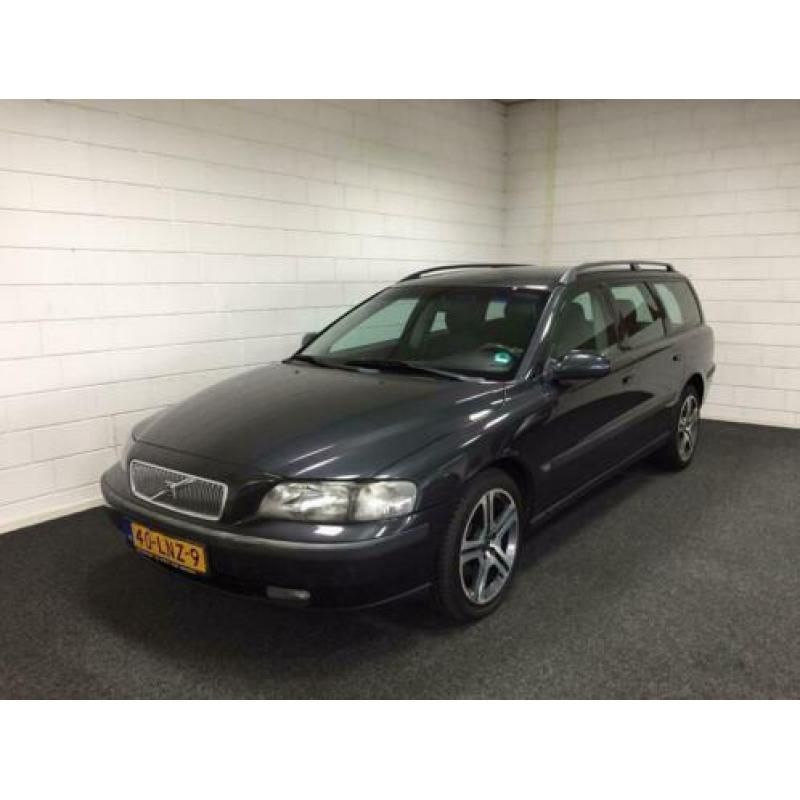 Volvo V70 2.4 Comfort Line Youngtimer