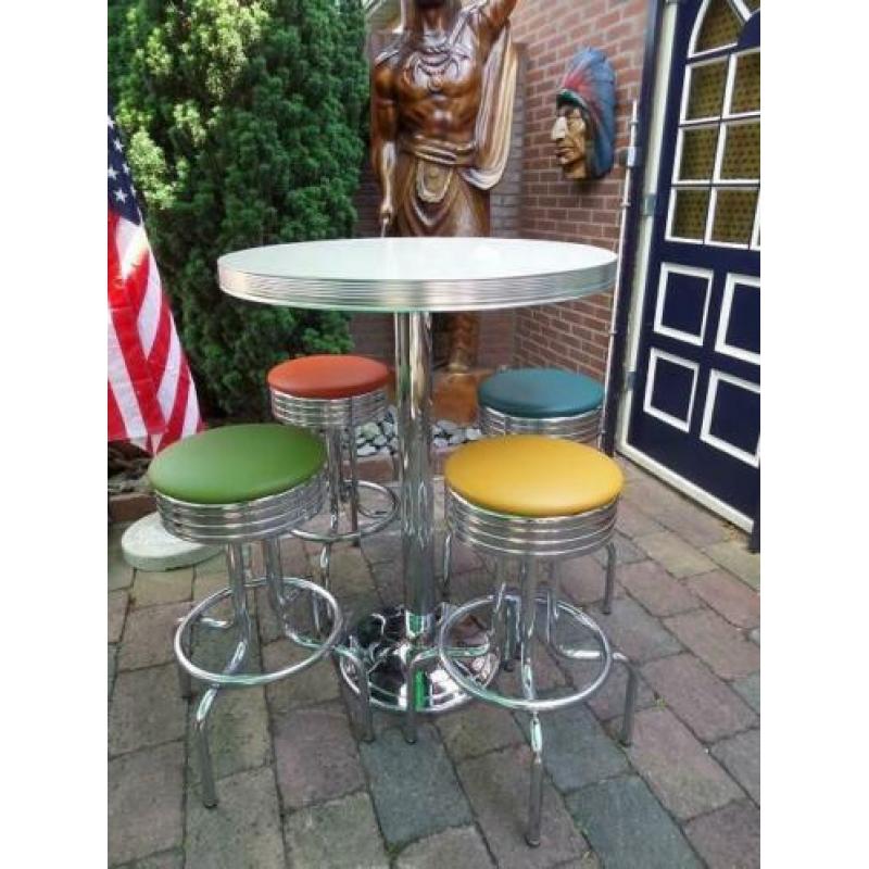 Fifties sixties amerikaanse barkrukken + bel air bar tafel