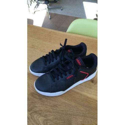 Adidas dames sneaker mt 40 nieuw