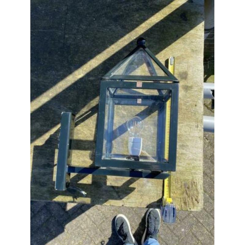 Te koop mooie buitenlamp