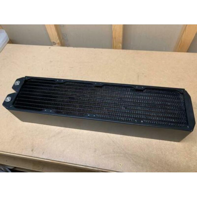 Alphacool NexXxoS Monsta radiator 480mm