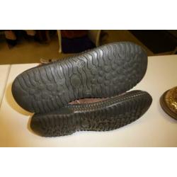 Dolcis halfhoge bruine Laarsjes+ roze rand mt 30 nr 32462