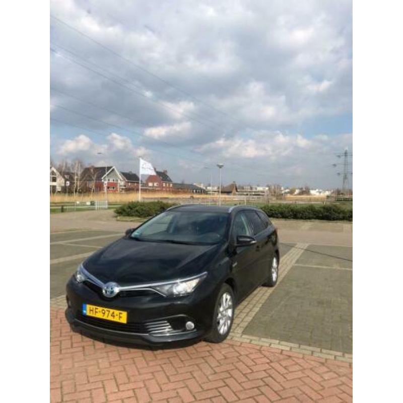 Toyota Auris 1.8 Hybrid Touring Sports CVT 2015 Zwart