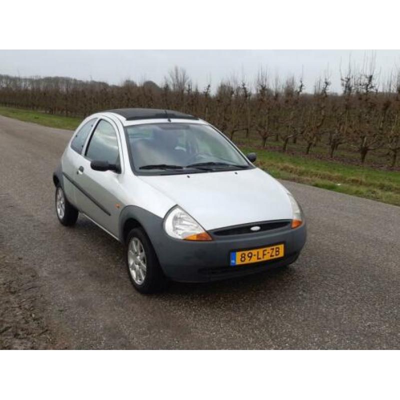 Ford Ka 1.3 Style | Schuifdak! | Nieuwe APK! (bj 2002)