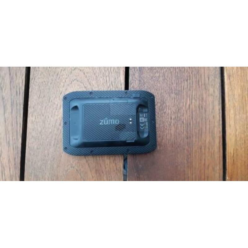 Garmin zumo type 396 lmt-s met live time maps