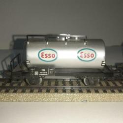 Drie z.g.a.n. Marklin tankwagonnetjes
