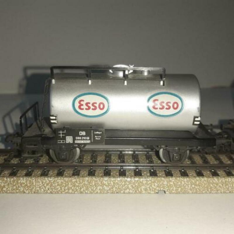 Drie z.g.a.n. Marklin tankwagonnetjes
