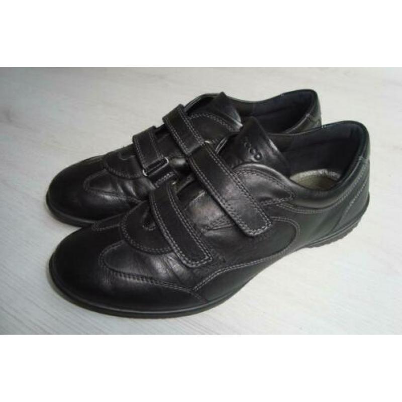 Ecco zwarte schoen mt 39
