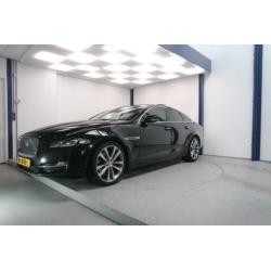 Jaguar XJ 3.0 D Premium Luxury 300PK Automaat + Digitaal das