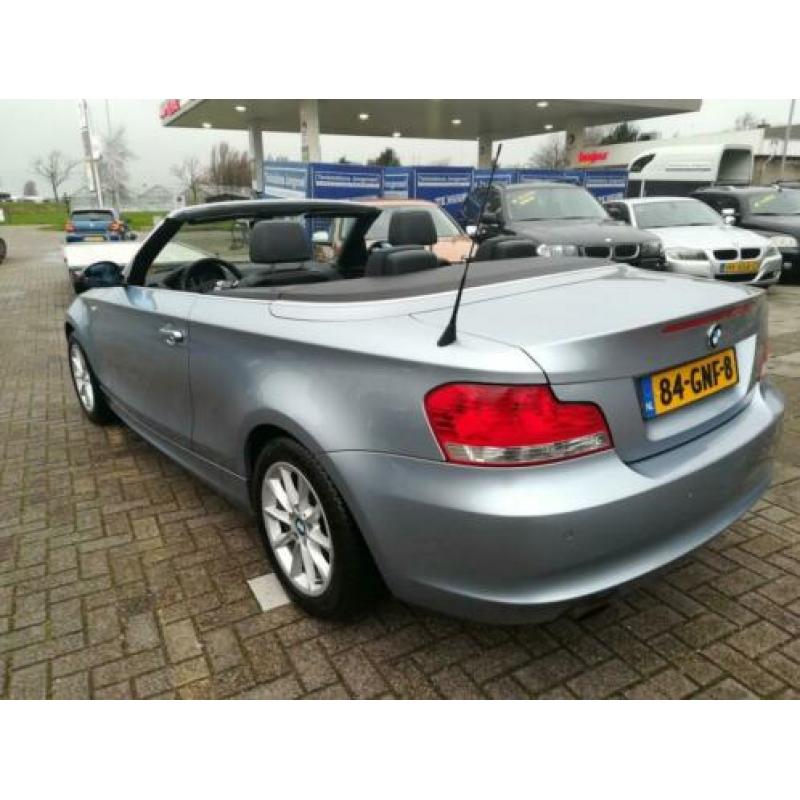 BMW 1-Serie 118i Cabrio High Executive Leder/ECC/PDC