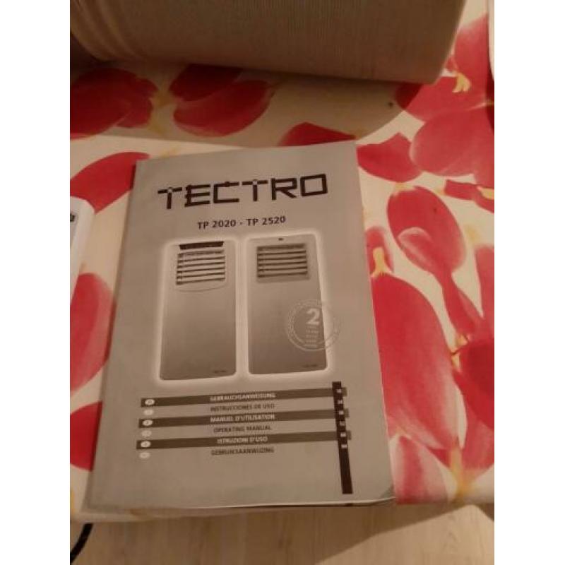 Tectro mobiele airco met afstandsbediening TP2020 2 jaar oud