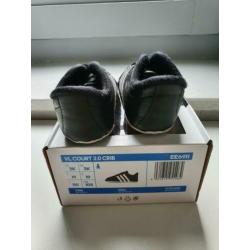 Adidas Vl Court 2.0 crib maat 19