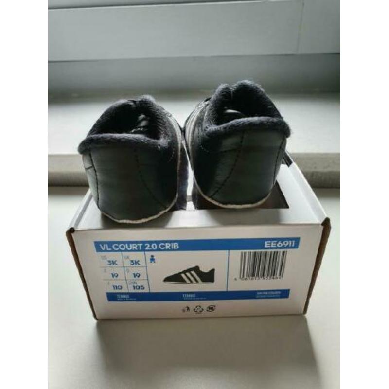 Adidas Vl Court 2.0 crib maat 19