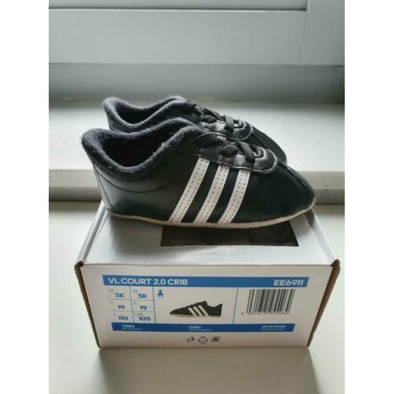 Adidas Vl Court 2.0 crib maat 19