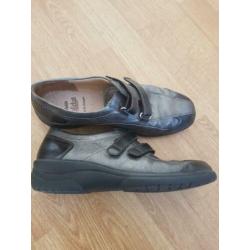 Solidus top merk dames schoenen maat 40